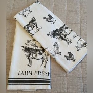 Brand New Farm Animal Kitchen Towels!!